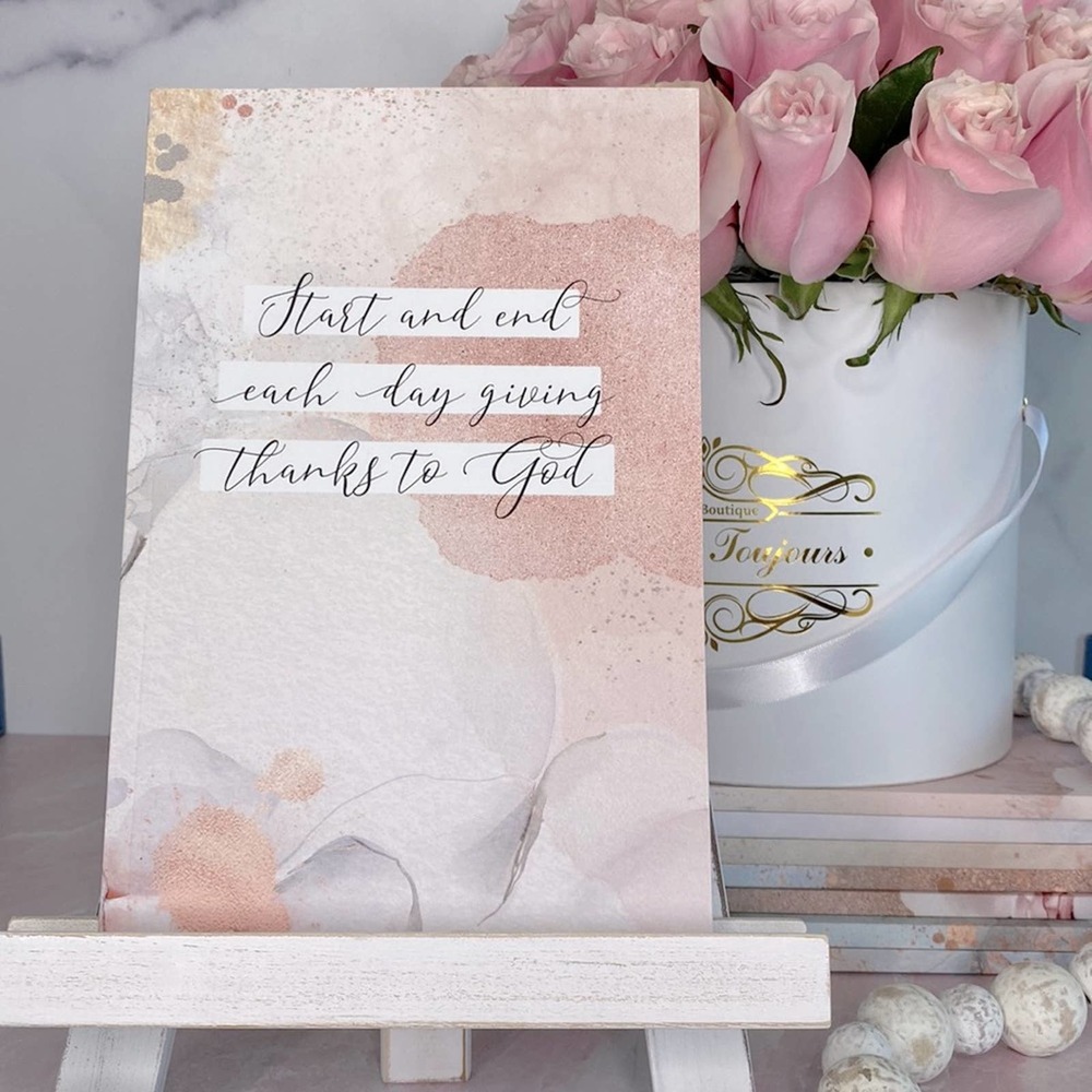 START AND END EACH DAY GIVING THANKS TO GOD - Christian notebook / home decor ❤️